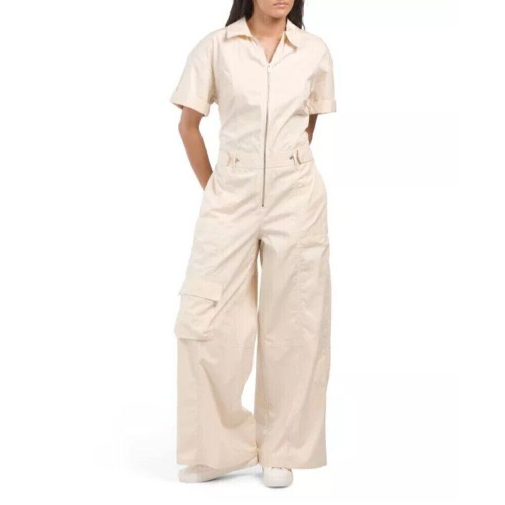 Zara Jumpsuit Size Small Beige Relaxed Fit Wide Leg Cargo Pocket Zipper Front